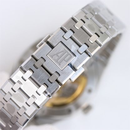 Audemars Piguet 41mm 15500 - Image 8