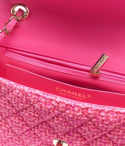 Chanel Mini Flap Bag Pink Tweed Gold Chain 2022 - Image 4